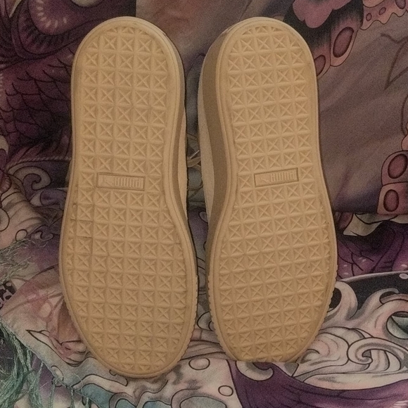 Puma NWT Blush Pink Sneakers Size 8 - Picture 3 of 5